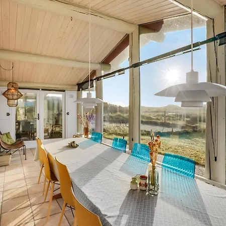 Gorgeous In With House A Panoramic View Сasa de vacaciones *