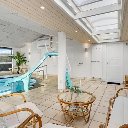 Holiday home Gorgeous In With House A Panoramic View Fano