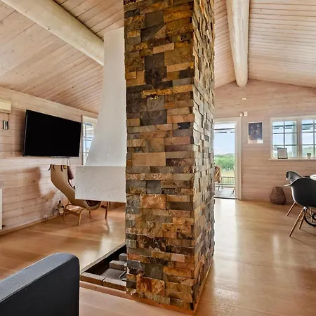 Amazing In With Sauna Feriehus *