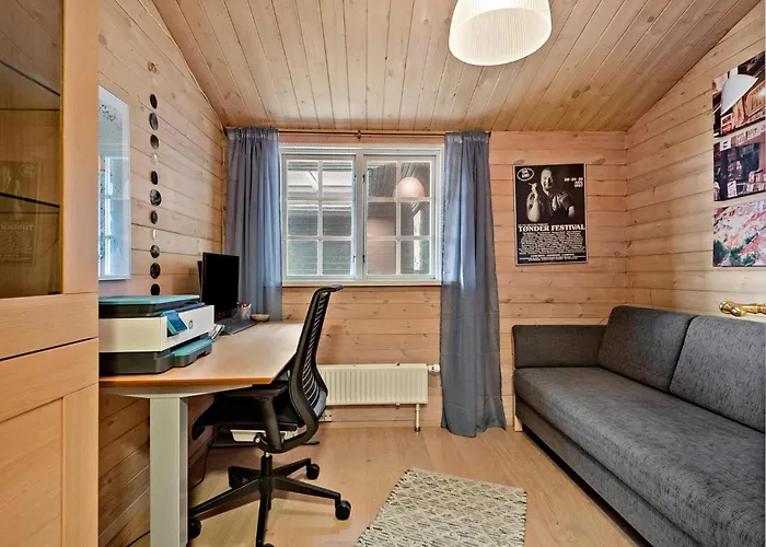 Dom wakacyjny Amazing In With Sauna